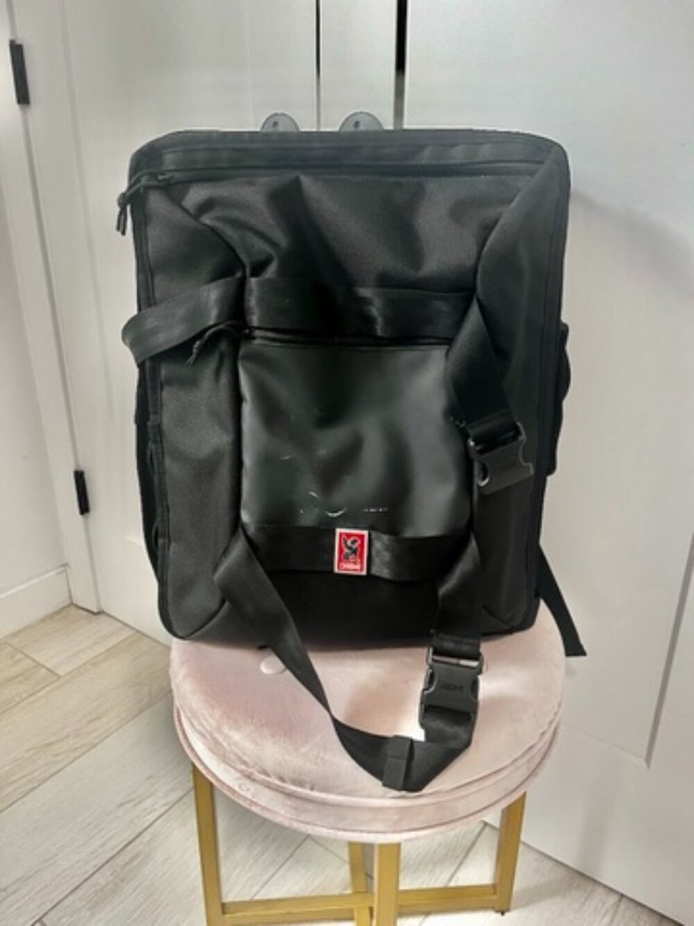 Chrome Macheto 48 Liter Travel Pack Suitcase in Black